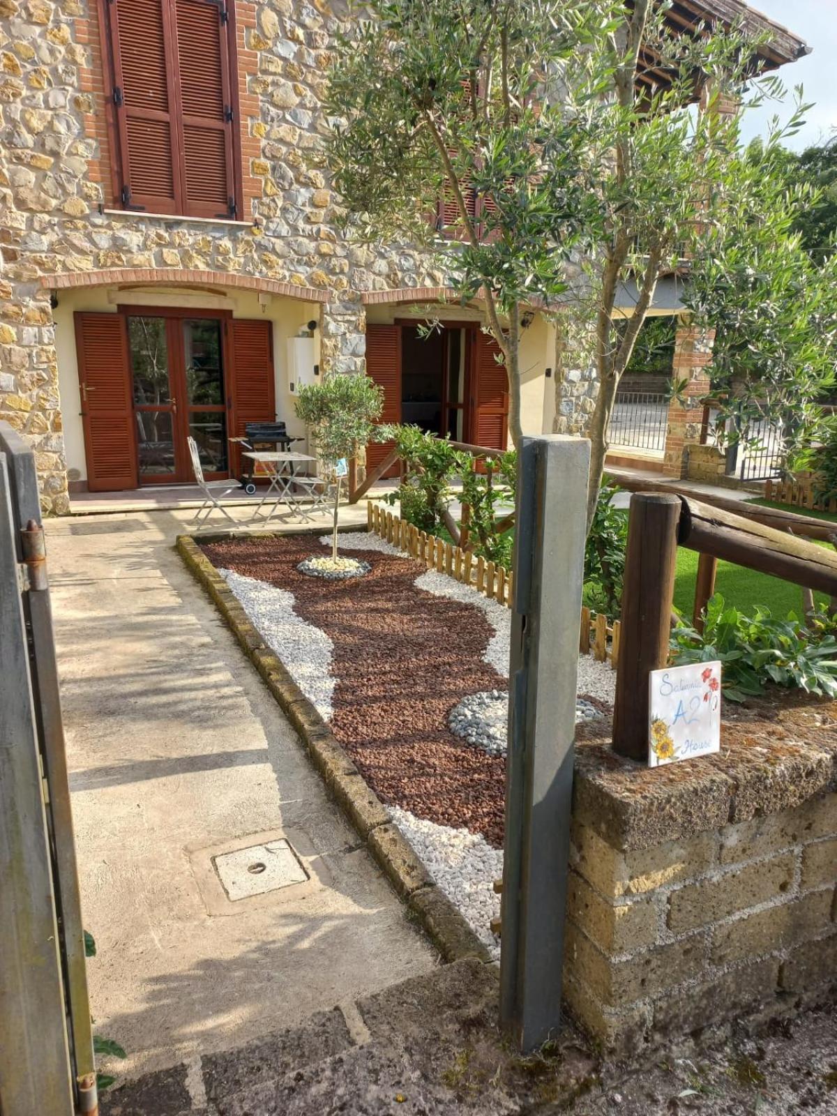 Апартаменты Saturnia House Поджио-Мурелла Экстерьер фото