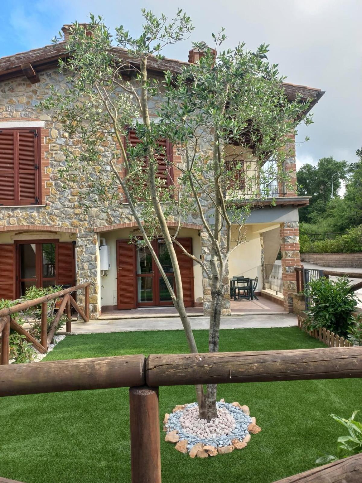 Апартаменты Saturnia House Поджио-Мурелла Экстерьер фото