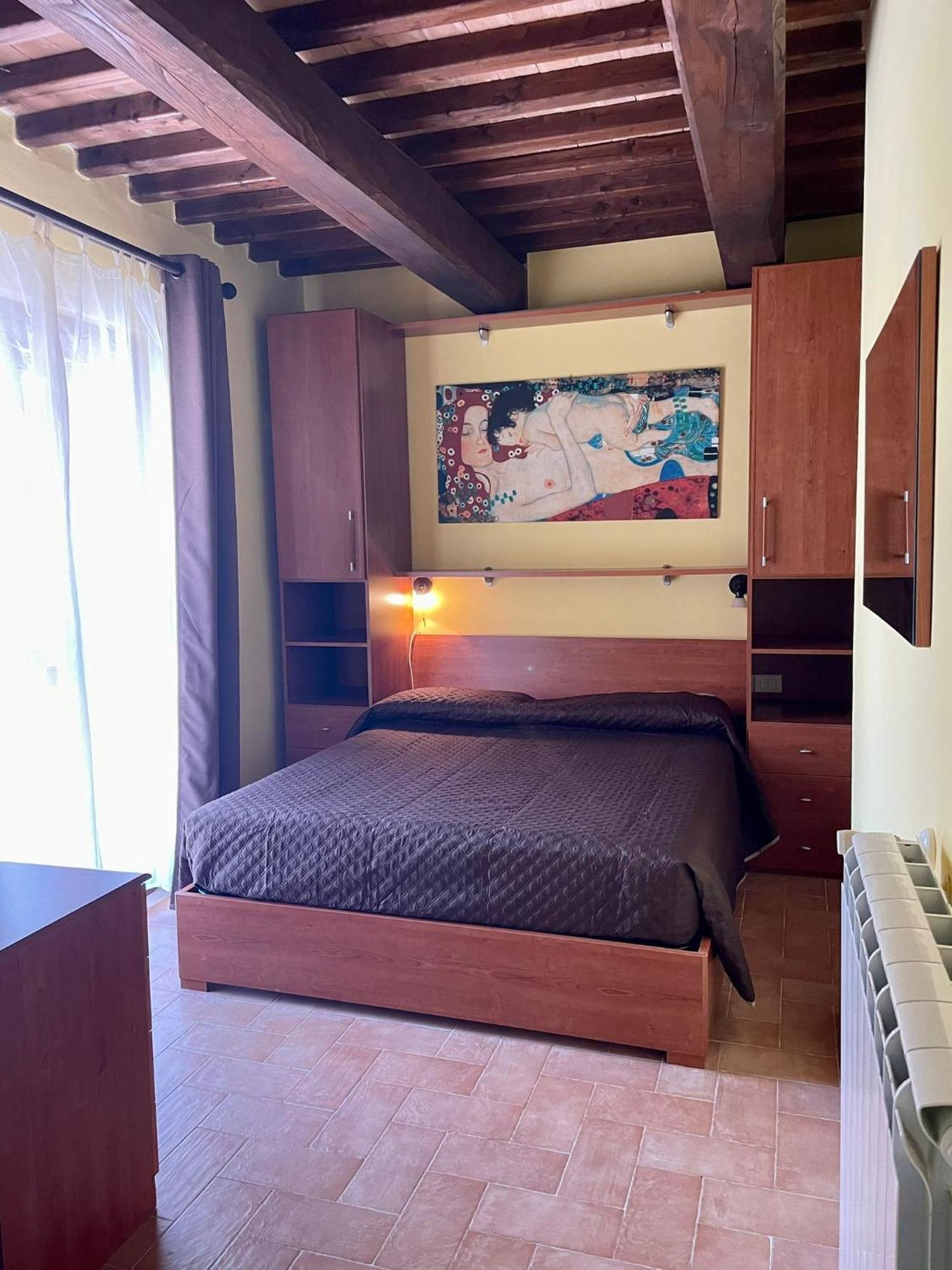 Апартаменты Saturnia House Поджио-Мурелла Экстерьер фото